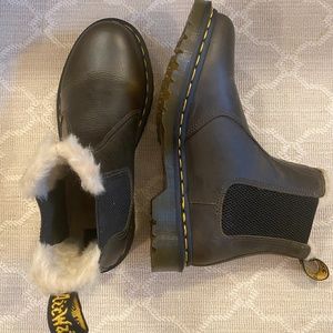 Dr. Martens Women's Chelsea Boot (NWT)